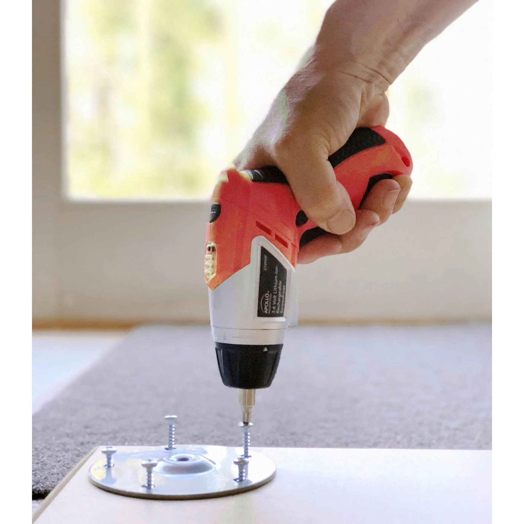 3.6V Lithium-Ion Rechargeable Screwdriver with 45 Piece Acce - Image 9